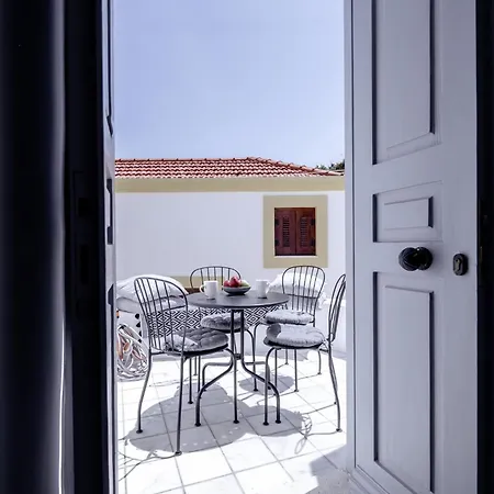 Casa vacanze Mea Casa Chalki Town