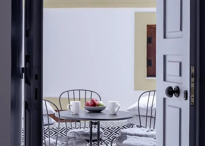 Mea Casa Chalki Town